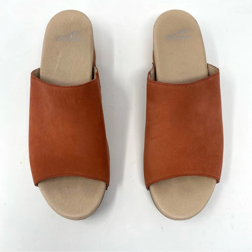 Dansko Maci Coral Nubuck Slide Sandals - Picture 4 of 13